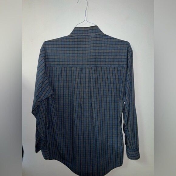 Croft & Barrow Men's Button Down Shirt Size small - Picture 3 of 3